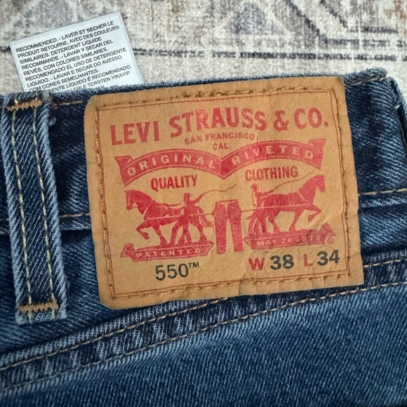 Levi’s 550 NWOT 38x34 jeans. Never worn! - Picture 3 of 3